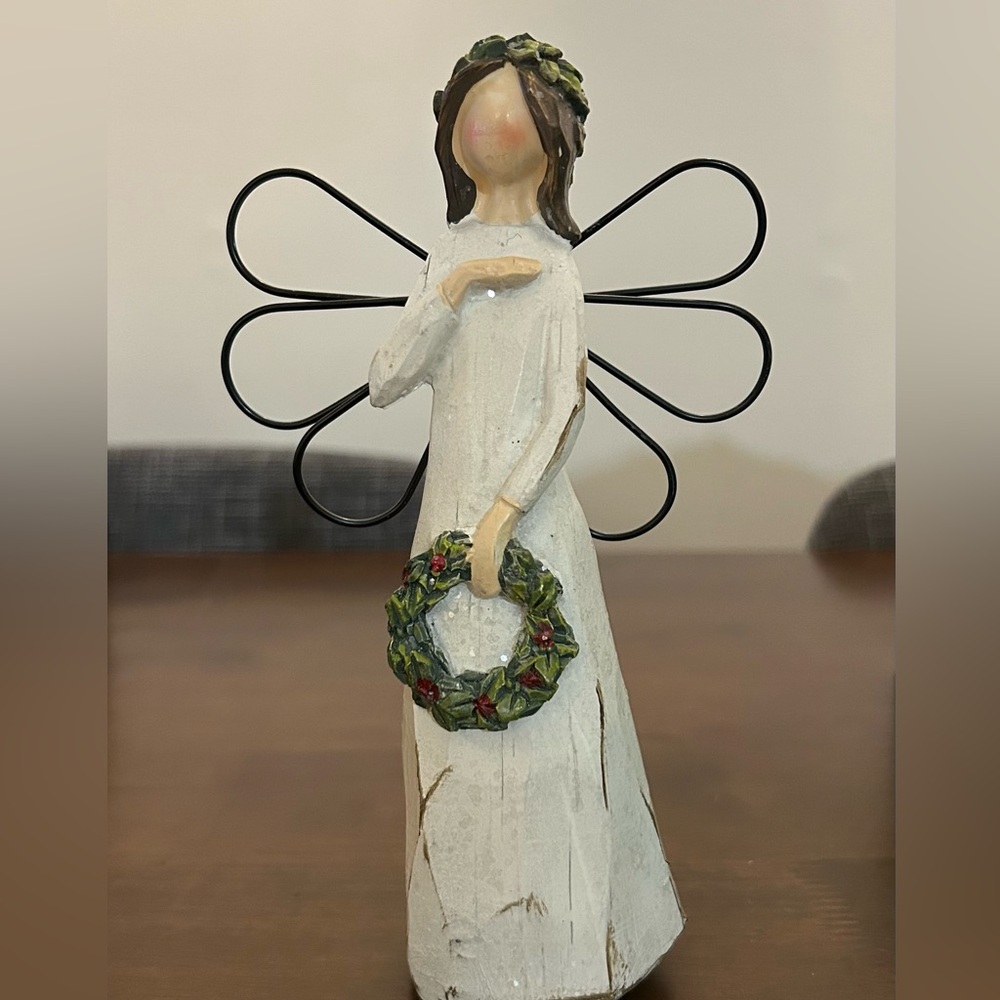 Angel figurine